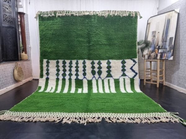 Salma – Emerald Green and White Rugs – Stylish Area Rug