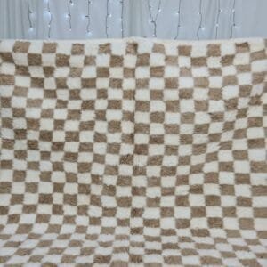 Eman – Beni Ourain Checkered Rug – Moroccan Design