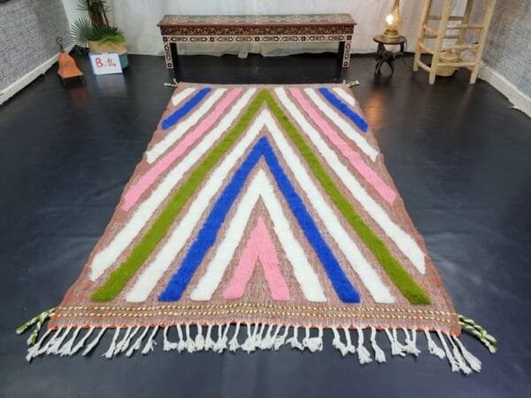 Fadma – Chevron Wool Rug – Handmade Artisan Design