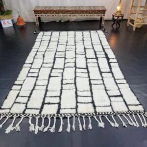 Wafa – Black & White Abstract Moroccan Rug