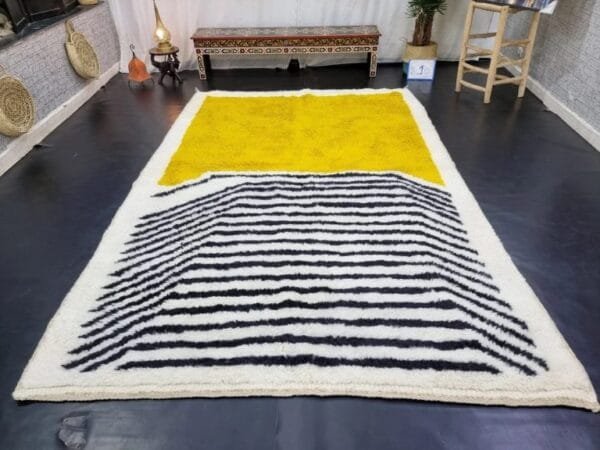Maha – Modern Abstract Rug - Yellow and Black Stripes
