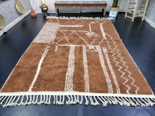 Ilham – Chocolate Brown Wool Rug – Luxury and Comfort