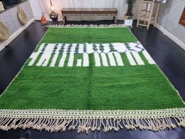 Salma – Emerald Green and White Rugs – Stylish Area Rug