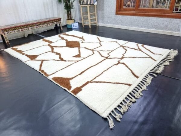 Rania – Handmade Geometric Moroccan Rug - Berber Design