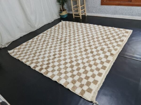 Eman – Beni Ourain Checkered Rug – Moroccan Design