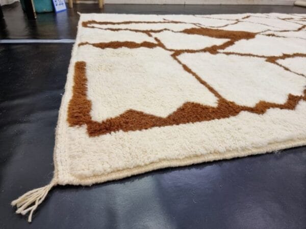 Rania – Handmade Geometric Moroccan Rug - Berber Design