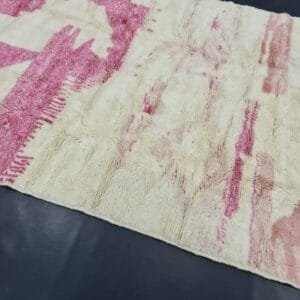 Qamar – Pink and White Moroccan Rug – Custom Wool Sizes