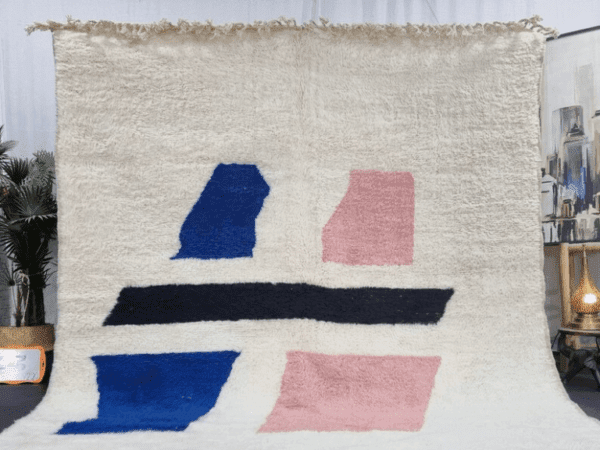 Ikram – Pink and White Beni Ourain Rug