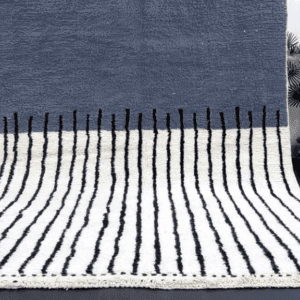 Souad – Linear Moroccan Carpet - Blue and White Elegance