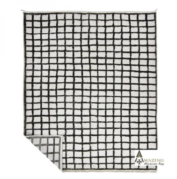 Naima – Black and White Beni Ourain Rug – Modern Elegance