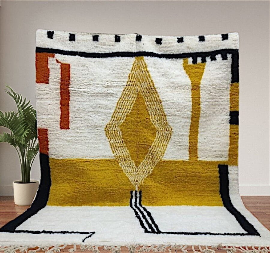 Amira – Bold Geometric Area Rug in Mustard and Black