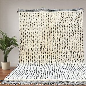 Ghada – Black and White Dotted Moroccan Rug