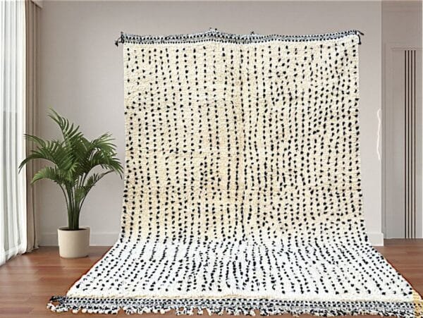 Ghada – Black and White Dotted Moroccan Rug