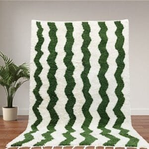 Hanan – Handmade Wavy Green Rug - Moroccan Design
