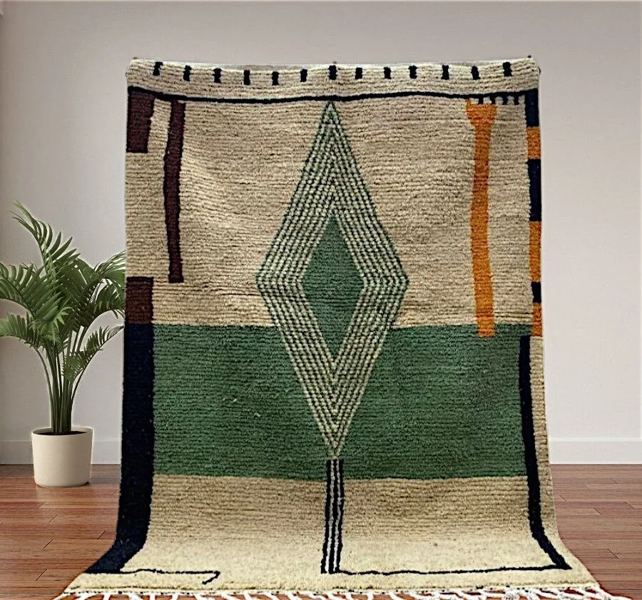 Nouria – Geometric Handmade Rug - Earthy Tones Design