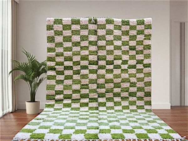 Safa – Green Checkered Moroccan Rug - Handmade Elegance