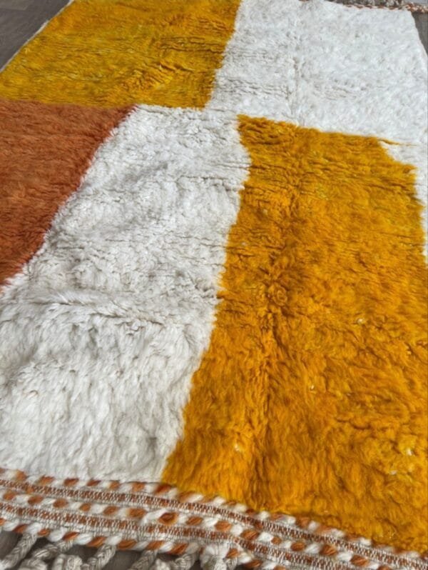 Fadma – Orange and Cream Moroccan Rug