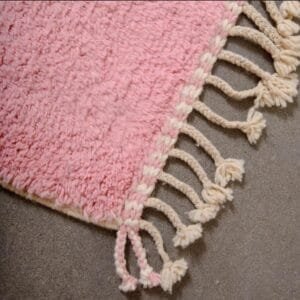 Khadija – Modern Pink Wool Moroccan Rug