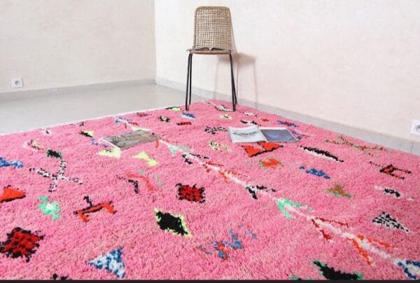 Hiba –Stylish Pink Area Rug – Handcrafted Wool