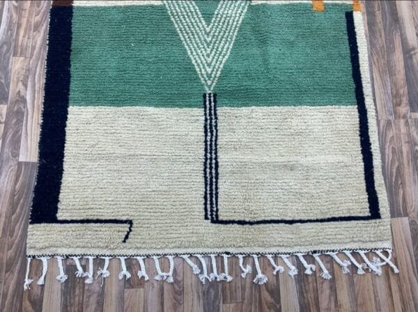 Nouria – Geometric Handmade Rug - Earthy Tones Design