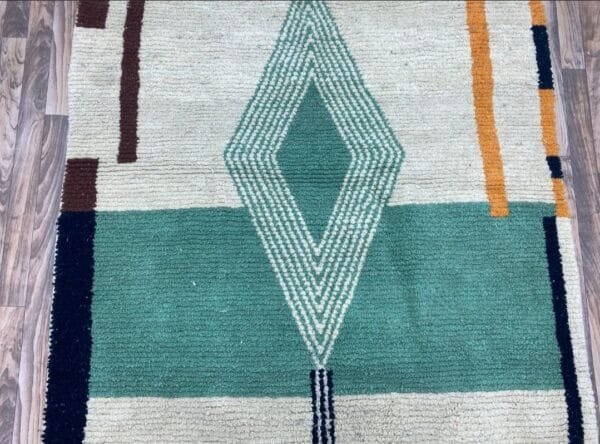 Nouria – Geometric Handmade Rug - Earthy Tones Design
