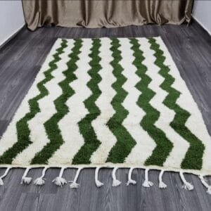 Hanan – Handmade Wavy Green Rug - Moroccan Design
