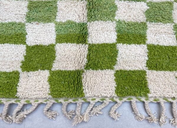 Safa – Green Checkered Moroccan Rug - Handmade Elegance