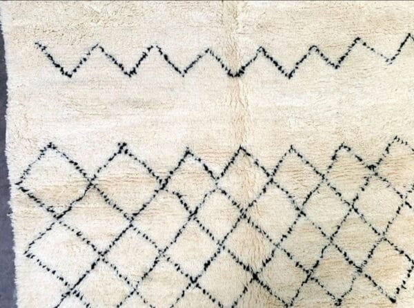 Farah – Eco-Luxury Moroccan Rug - Handwoven Artisan Beauty