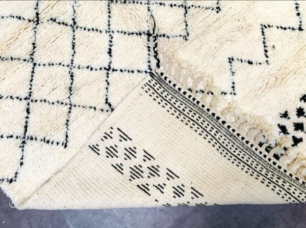 Farah – Eco-Luxury Moroccan Rug - Handwoven Artisan Beauty