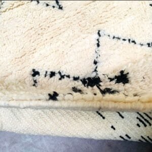 Farah – Eco-Luxury Moroccan Rug - Handwoven Artisan Beauty