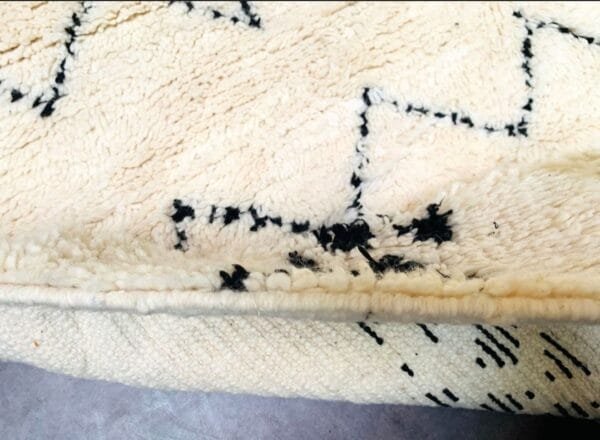 Farah – Eco-Luxury Moroccan Rug - Handwoven Artisan Beauty