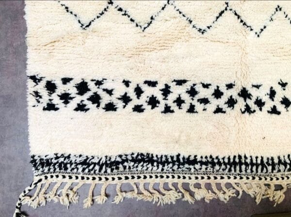 Farah – Eco-Luxury Moroccan Rug - Handwoven Artisan Beauty