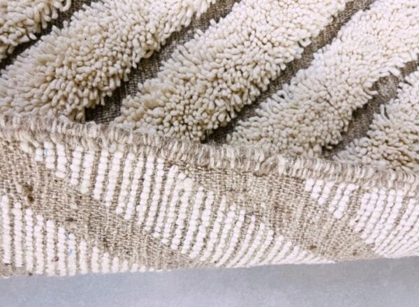 Ilham – Modern Shag Moroccan Rug - Handwoven Comfort