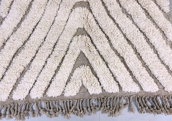 Ilham – Modern Shag Moroccan Rug - Handwoven Comfort