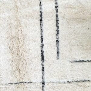 Chadia – Linear Moroccan Rug - Artisan Elegance Redefined