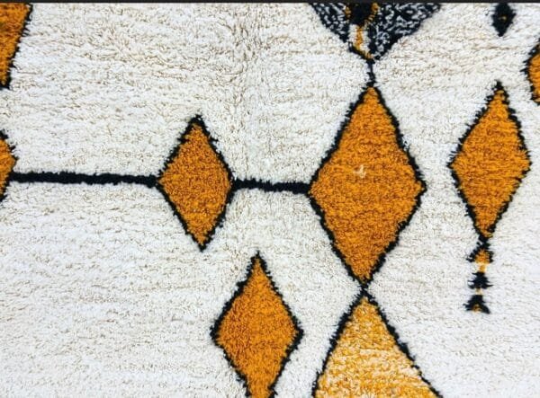 Zouhour – Luxurious Beni Ourain Rug : Soft and Cozy Wool