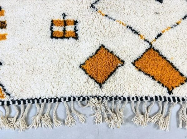 Zouhour – Luxurious Beni Ourain Rug : Soft and Cozy Wool