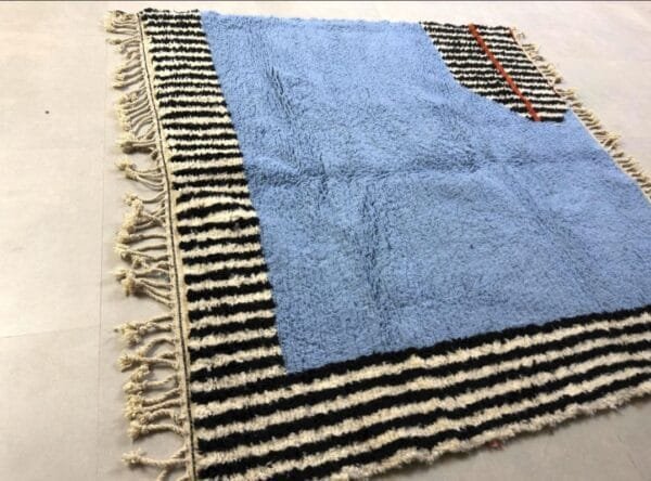 Aicha – Authentic Moroccan Berber Rug: Handwoven Luxury