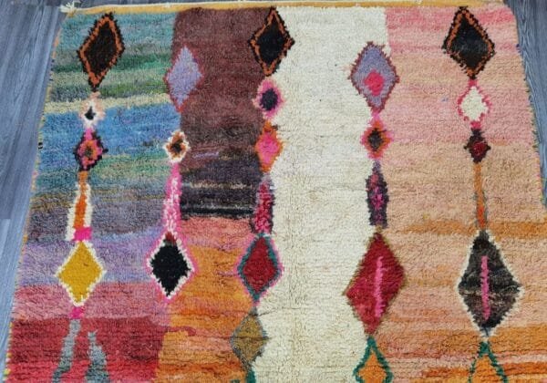 Rimah – Colorful Geometric Wool Rug – Moroccan Artistry