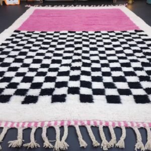 5x7 pink rug Aisha – Pink and Black Carpet – Perfect for Bedroom or Living Room
