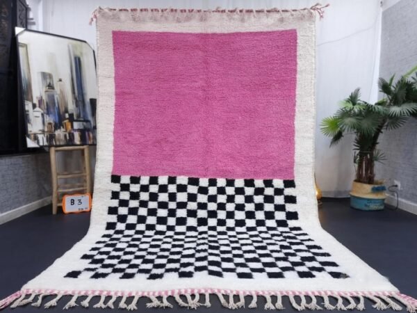 Aisha – Pink and Black Carpet – Perfect for Bedroom or Living Room Pink and Black Carpet