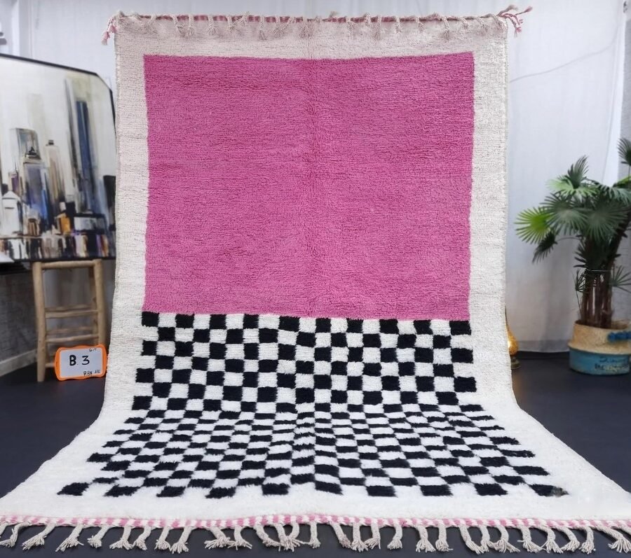 Aisha – Pink and Black Carpet – Perfect for Bedroom or Living Room Pink and Black Carpet