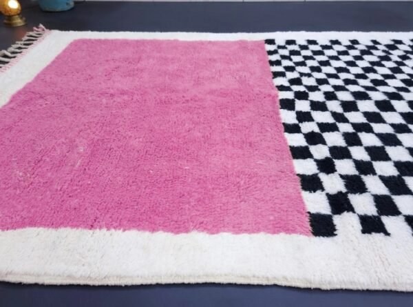 Screenshot_4 Aisha – Pink and Black Carpet – Perfect for Bedroom or Living Room