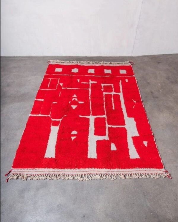Handmade Moroccan Wool Carpet Aicha –Elegant Rugs with Red – Handmade Moroccan Wool Carpet