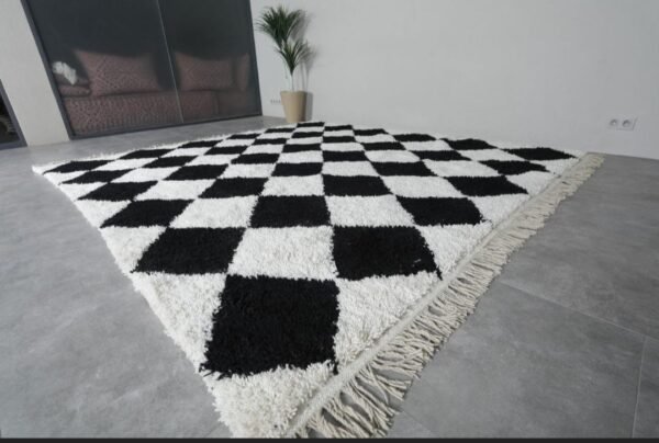 Berber artisans Beni Ourain Rug Black and White – Handwoven Luxury & Timeless Style