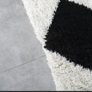 photo_5942668835993798713_y Beni Ourain Rug Black and White – Handwoven Luxury & Timeless Style